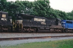 NS 8738